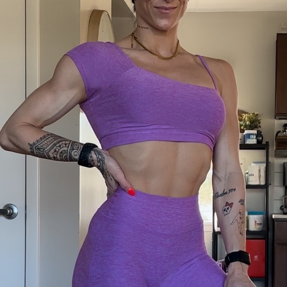 Bombshell Sportswear Other - Heathered purple bombshell sports bra